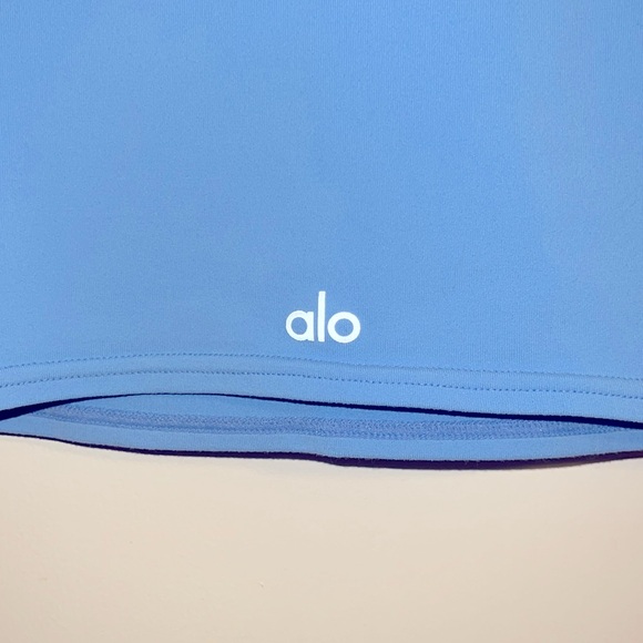 ALO Yoga Choice Cropped Polo in Blue Sky - Picture 6 of 6